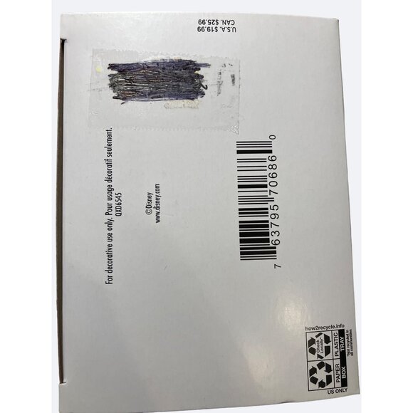 Hallmark QXD6545 Disney Raya and the Last Dragon Raya and Tuk Tuk 2021 Ornament - Picture 12 of 12